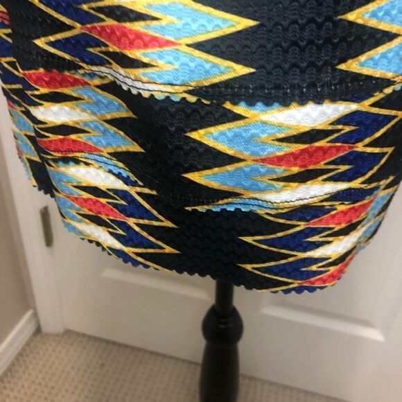 Luxxel strapless geometric design mini cocktail party dress, size small - Picture 7 of 10